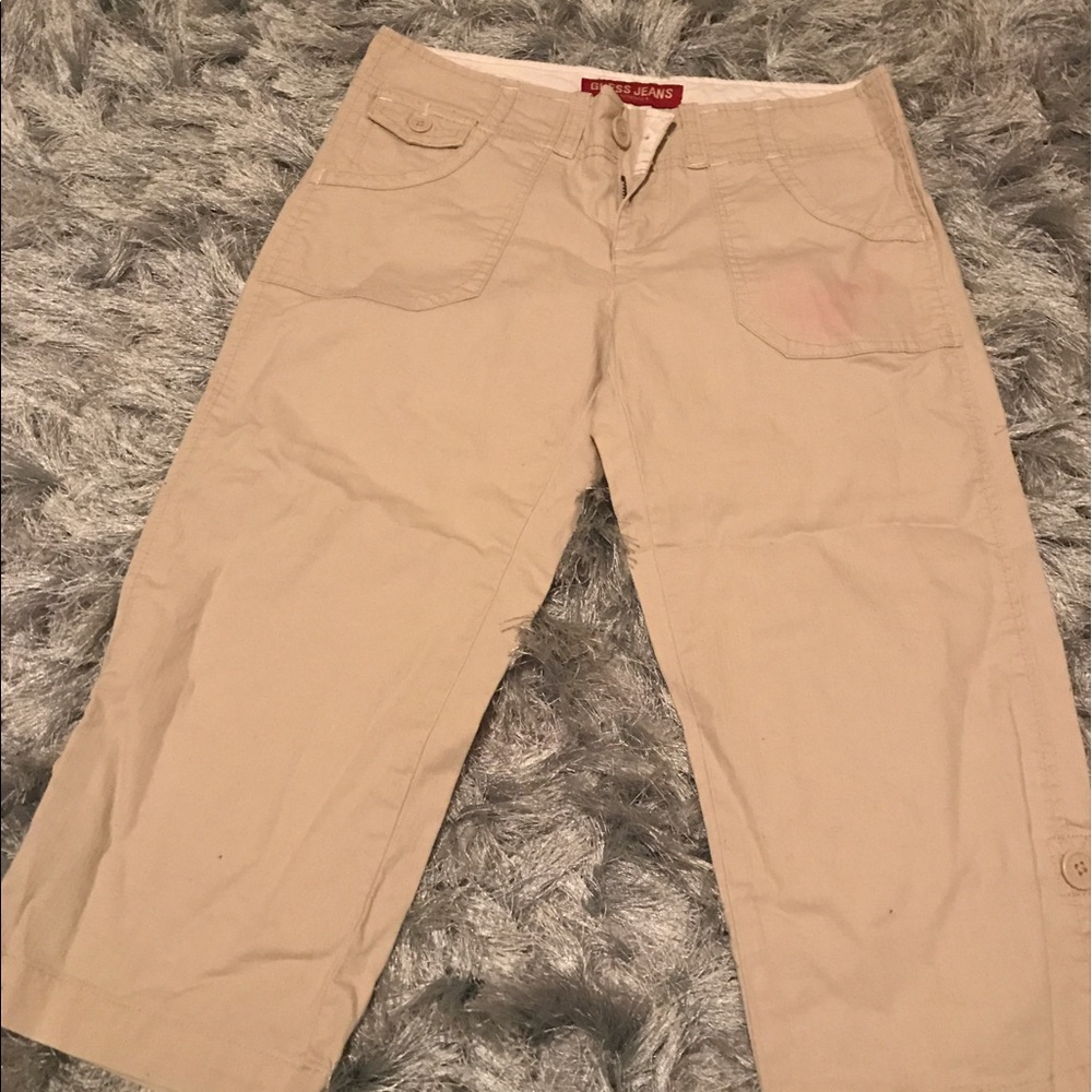Beige Guess Capris