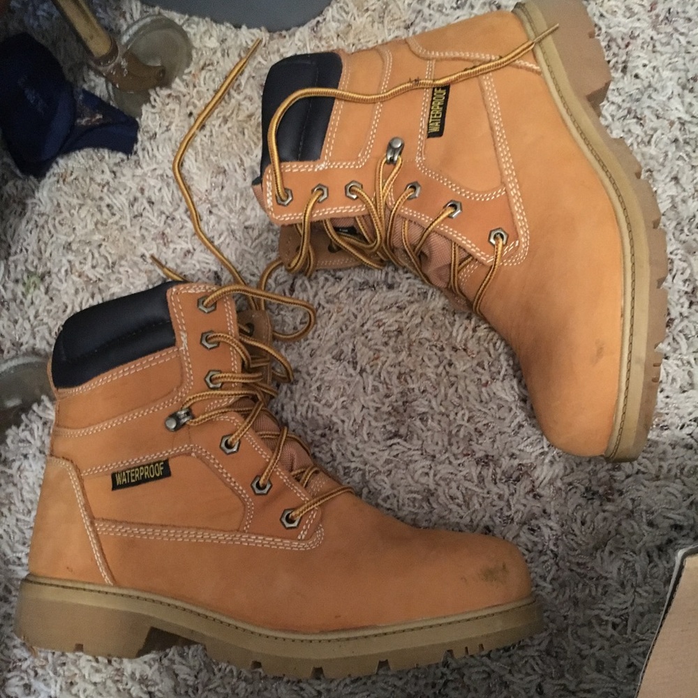 Men's work boots