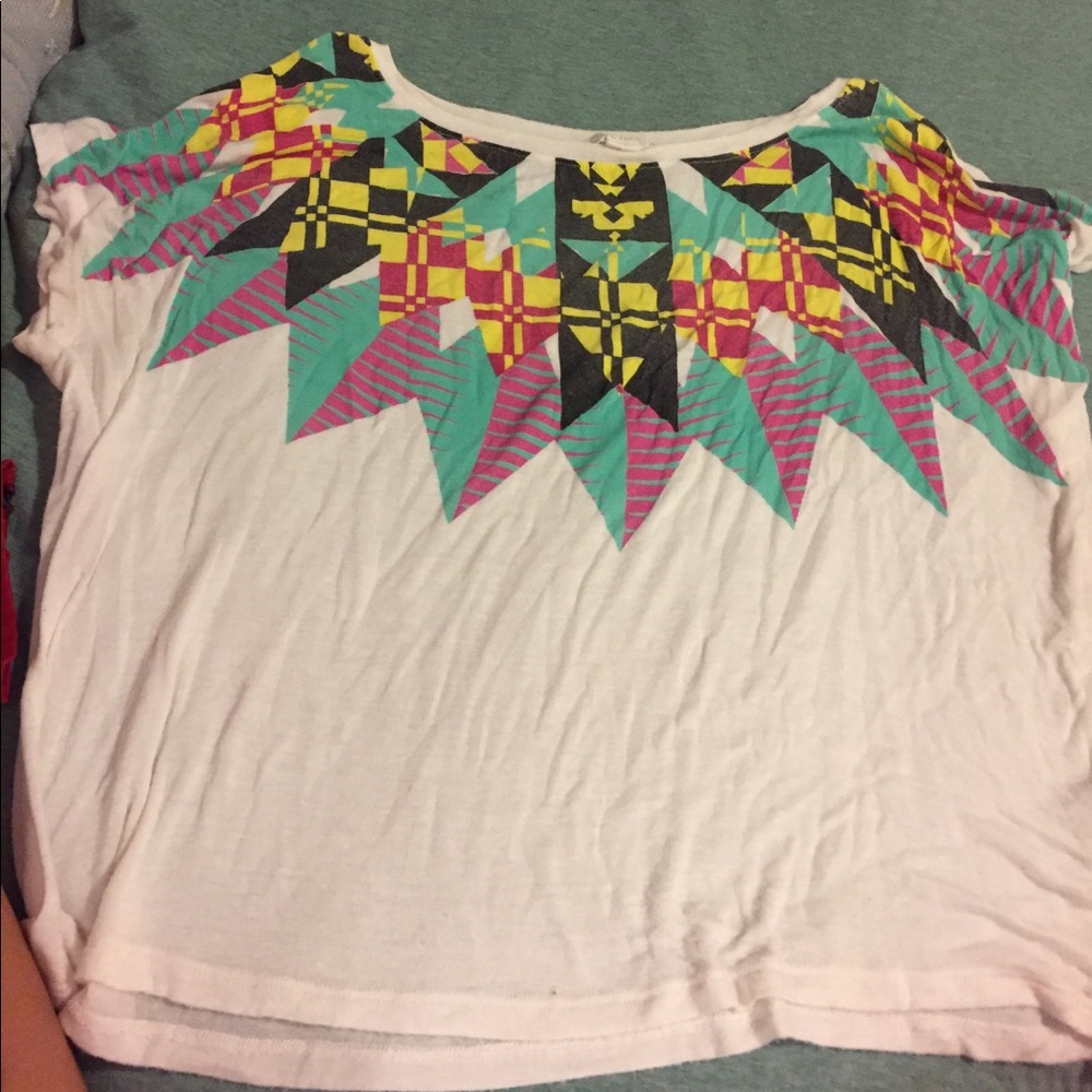 Loose Aztec print shirt