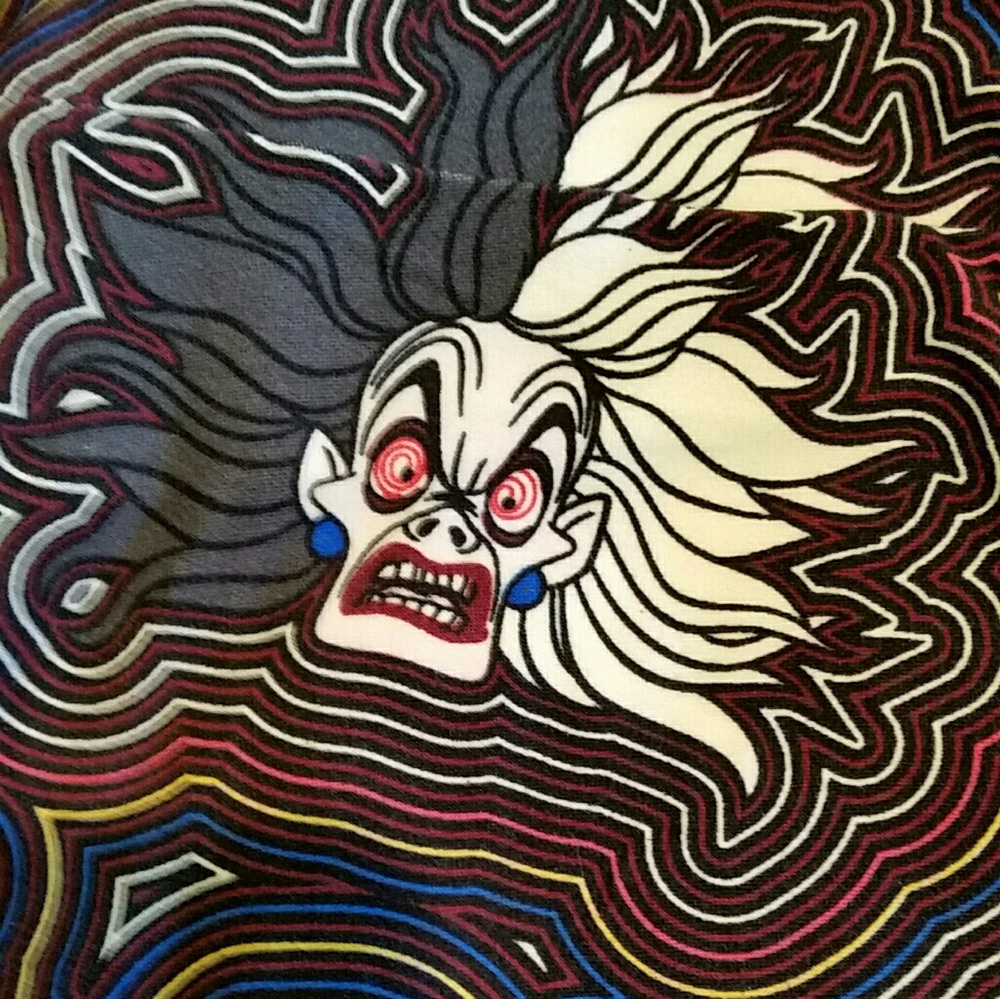 LULAROE DISNEY VILLAINS CRUELLY DE VILL SIZE OS