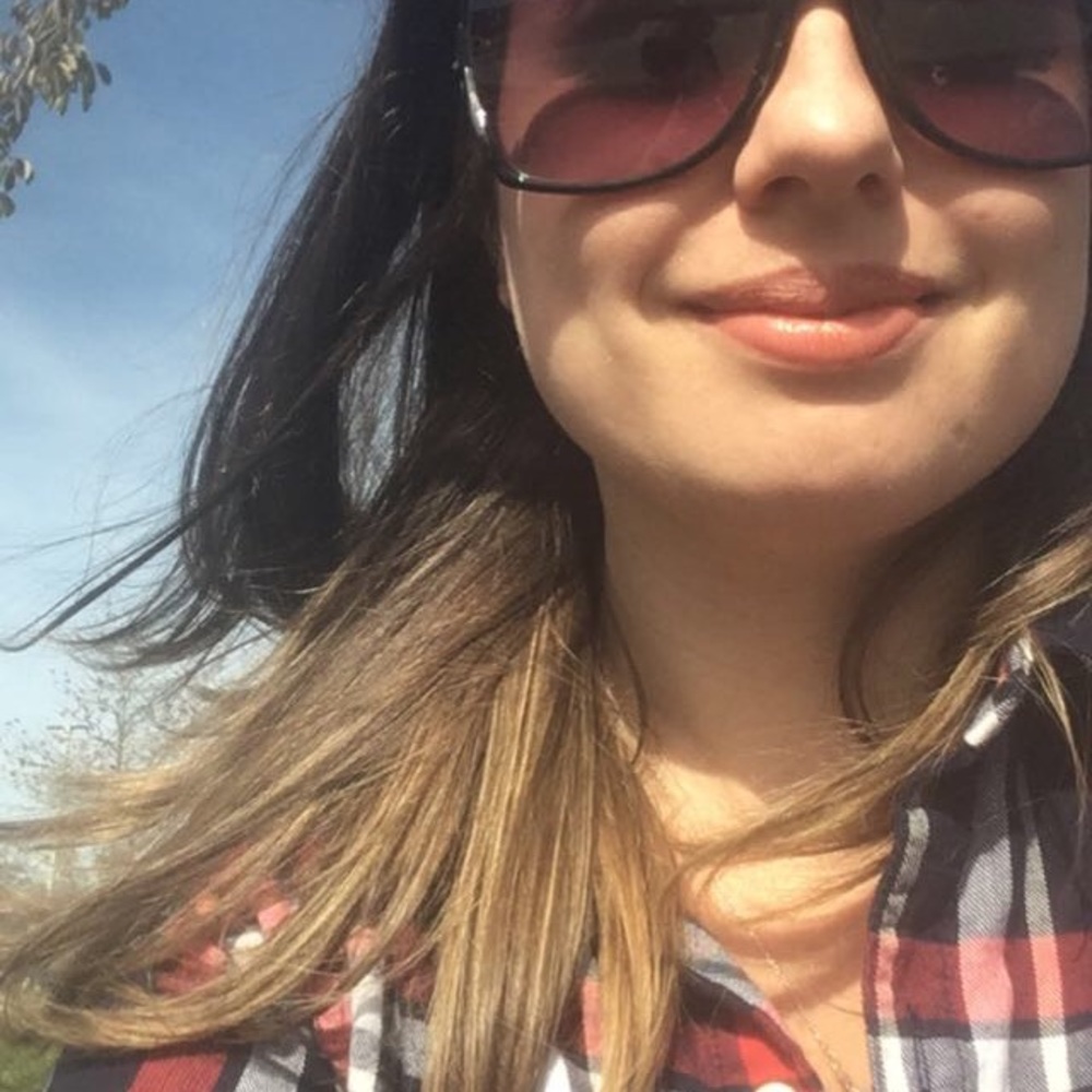 Meet your Posher, Ashley