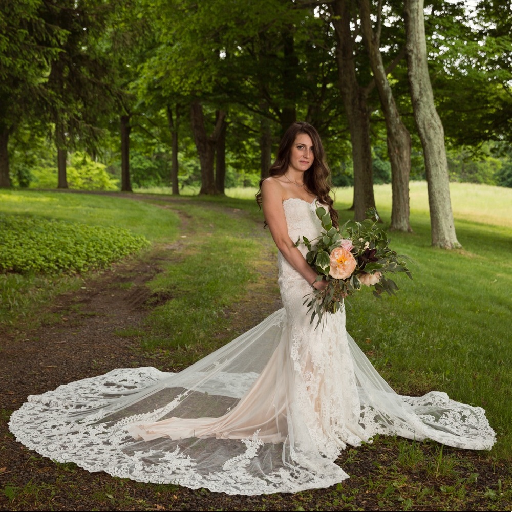 Eddy K Fiji Wedding Dress (Size 8)