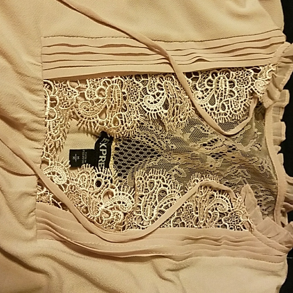 Pink blouse - Picture 3 of 3