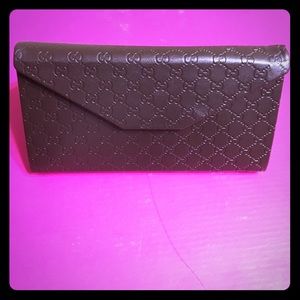 Gucci sunglasses/billfold wallet