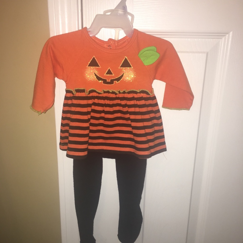 Pumpkin 2-Piece outfit