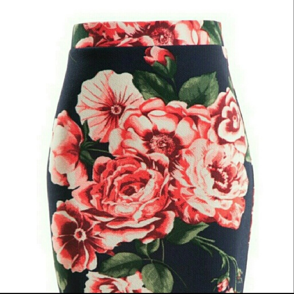 💋Floral Print Pencil Skirt - Picture 2 of 5