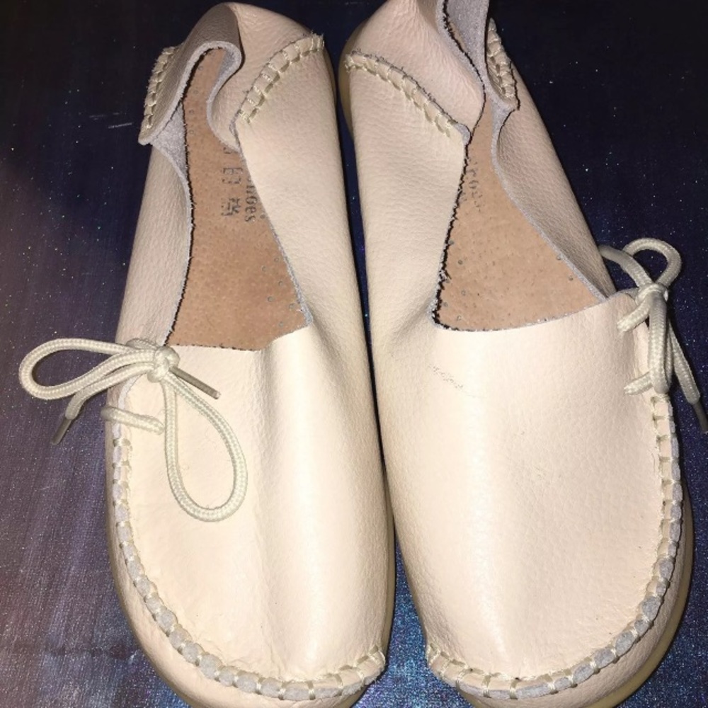 NEW All Leather Loafers