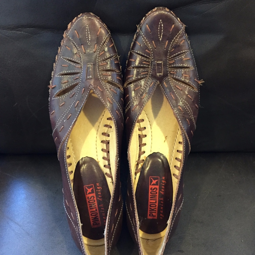 Brown leather Pikolinos pumps with stitching, 40