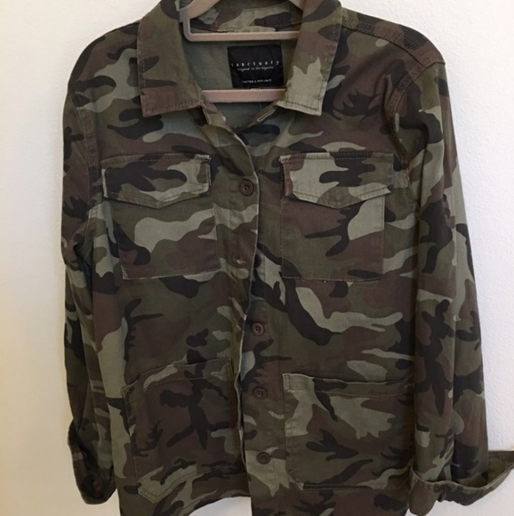 ❌SOLD❌✨HOST PICK✨ NWT Sanctuary Camo Jacket - Picture 5 of 8
