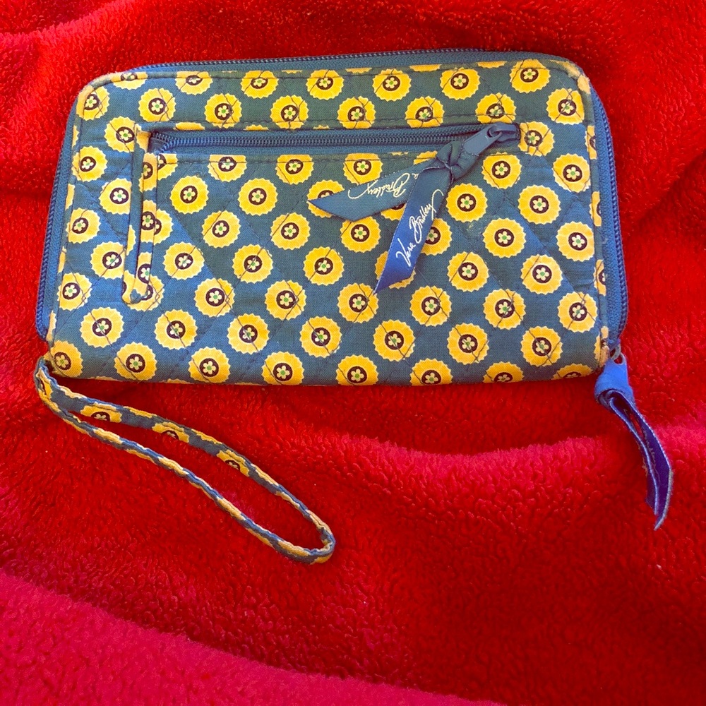 Very Bradley Wallet/ Wristlet