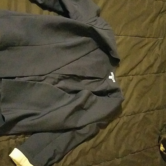 Blue suit - Picture 3 of 6