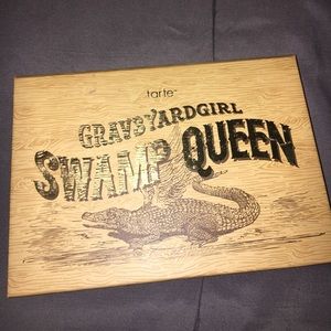 Graveyard Girl pallet