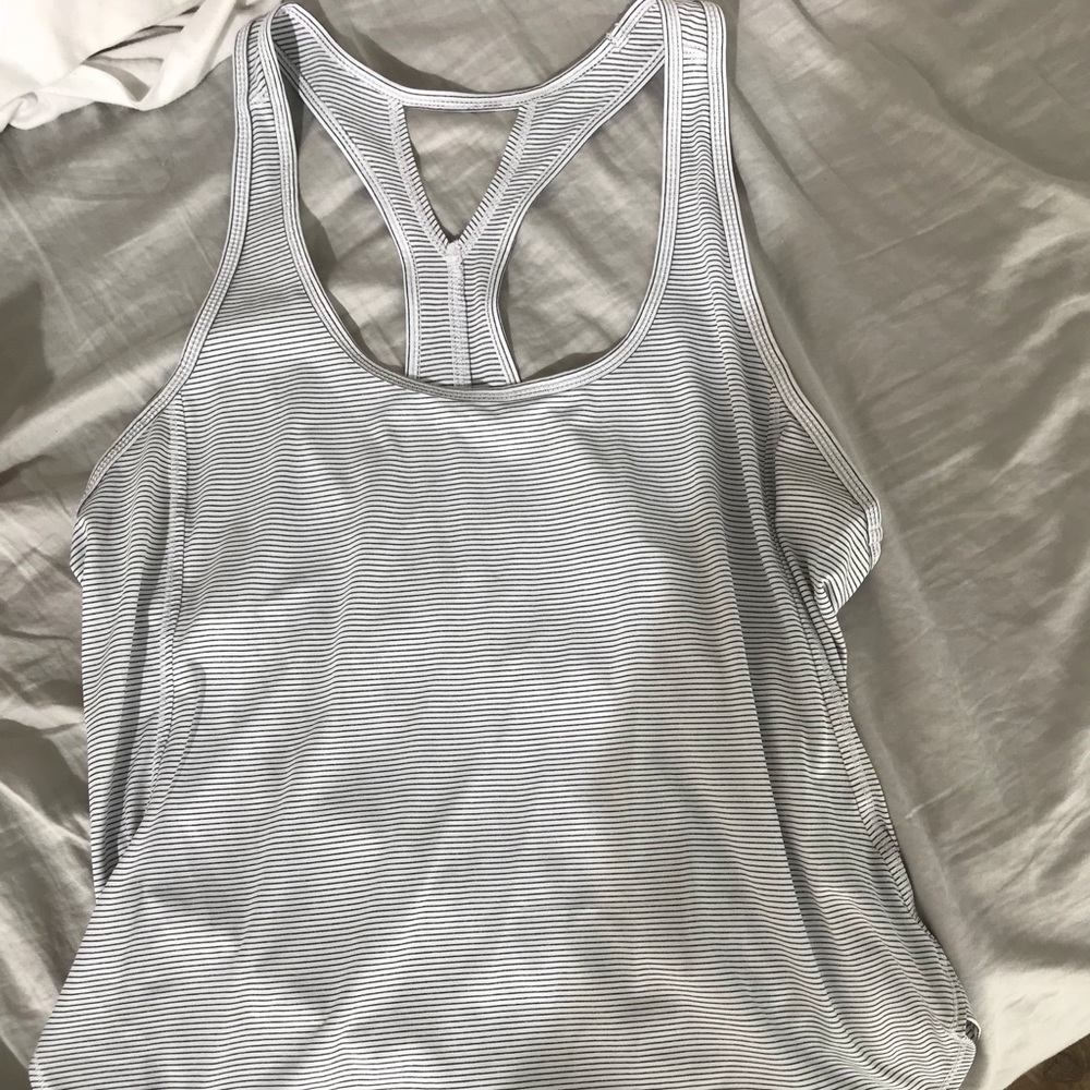 Zella tank