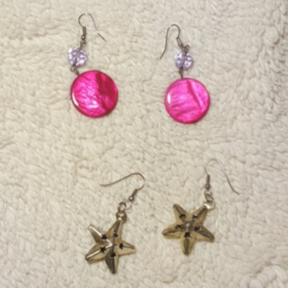 *FREE W ANY BUNDLE!!* 2 pairs of earrings! - Picture 6 of 7