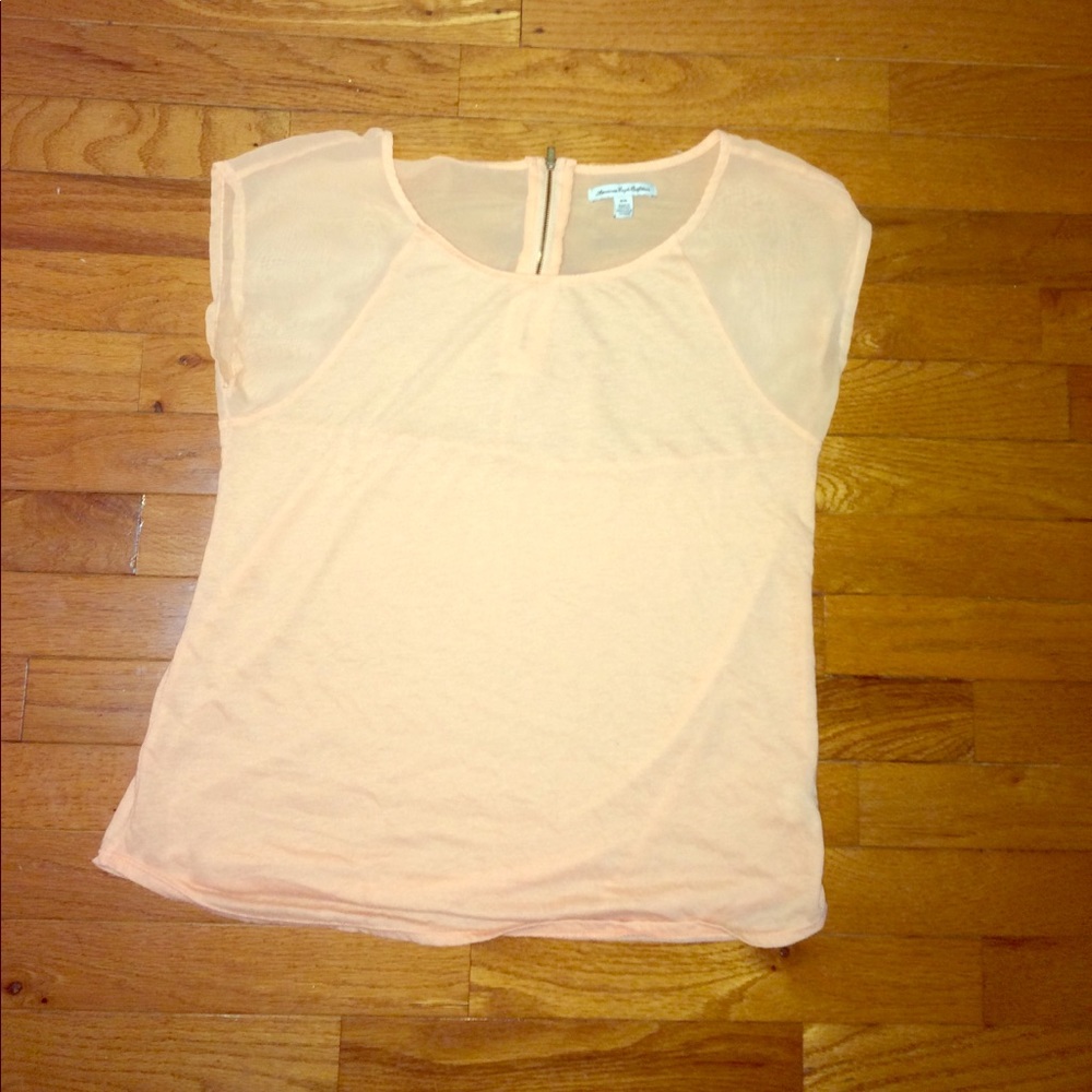 Peach American Eagle shirt !