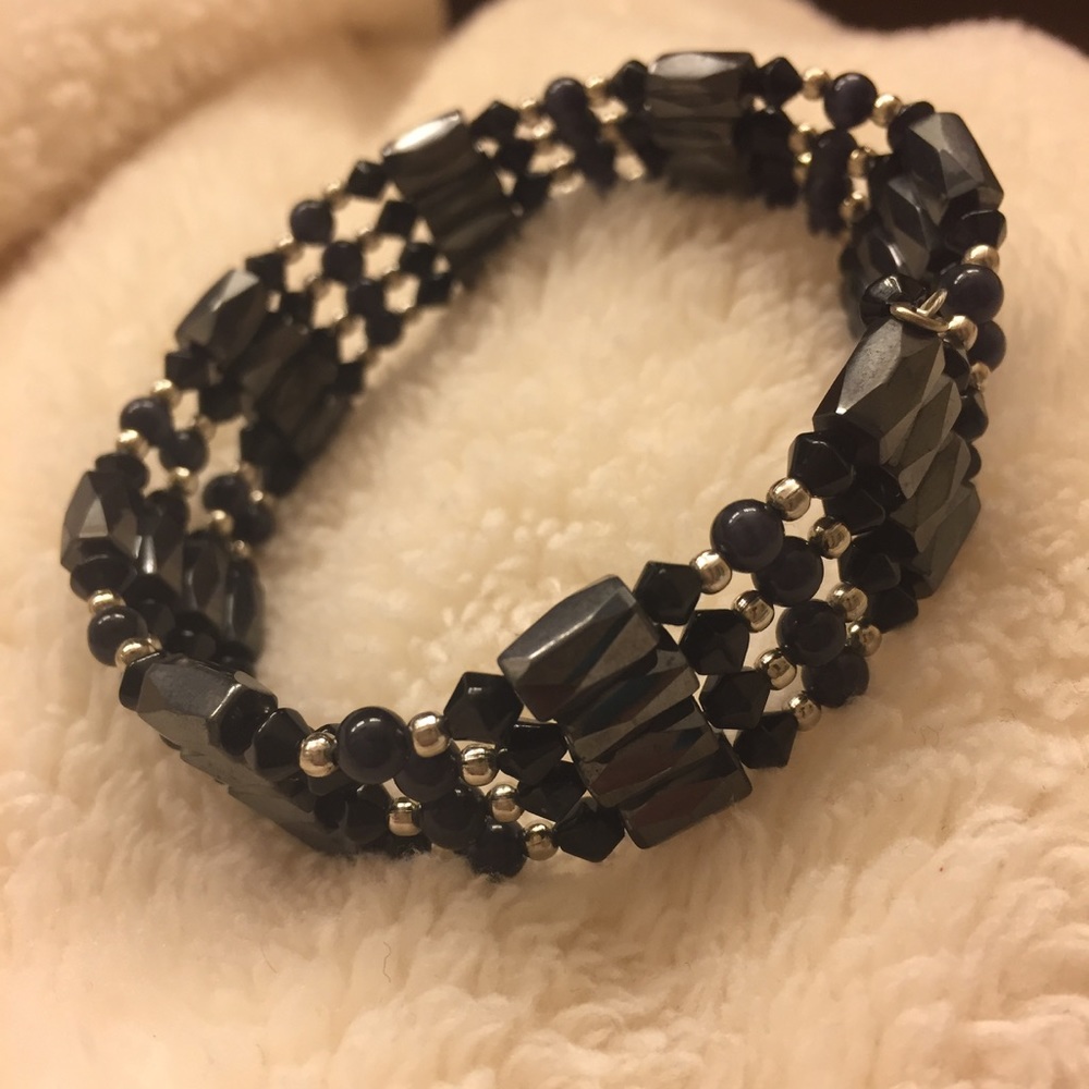 💕 Two for $7! Magnetic black/gray bracelet
