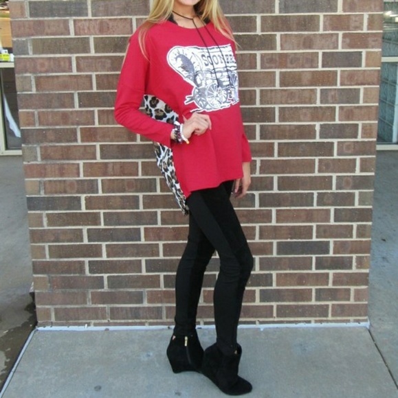 Gameday Couture Tops - Gameday Couture Women’s OU Leopard Piko Top