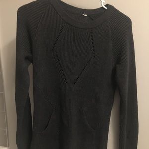 Lululemon Charcoal wool sweater with thumb holes