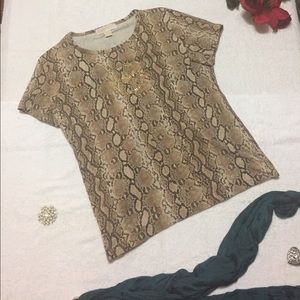 Michael Kors Women's Tan Snakeskin Shirt Size XL.