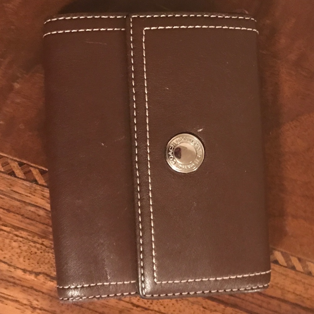 Beautiful chocolate brown leather Coach wallet
