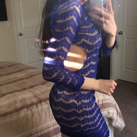 Open back fun dress 😁😁😁 - Picture 2 of 4