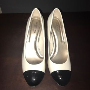 Black/White "Oxford" Heels