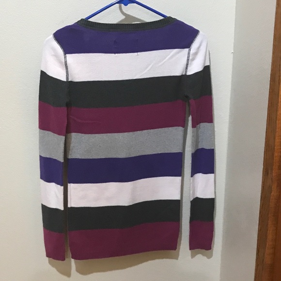 Aeropostale Lightweight Sweater - Picture 2 of 4