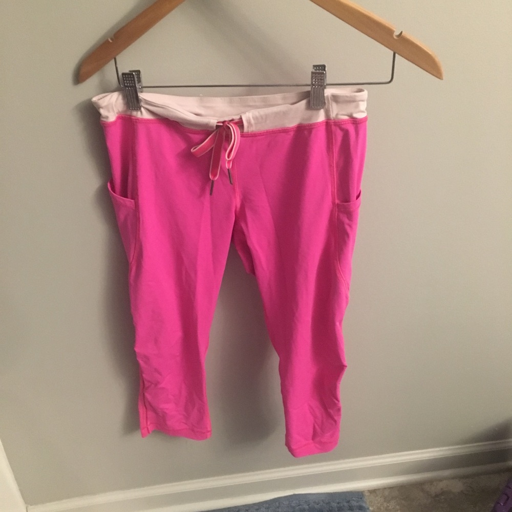 Lululemon capri pants