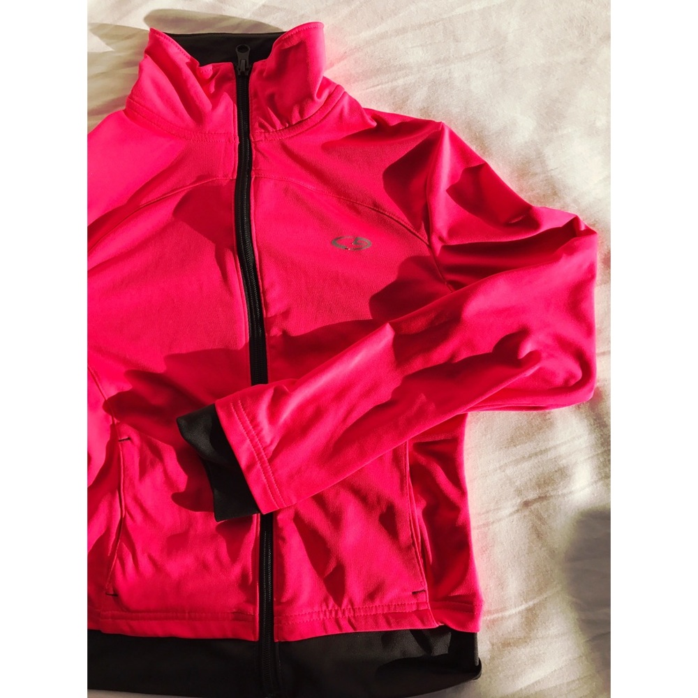 Girl's Performance Pullover Jacket in Hot Pink