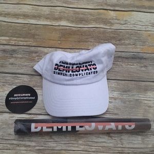 simply complicated exclusives