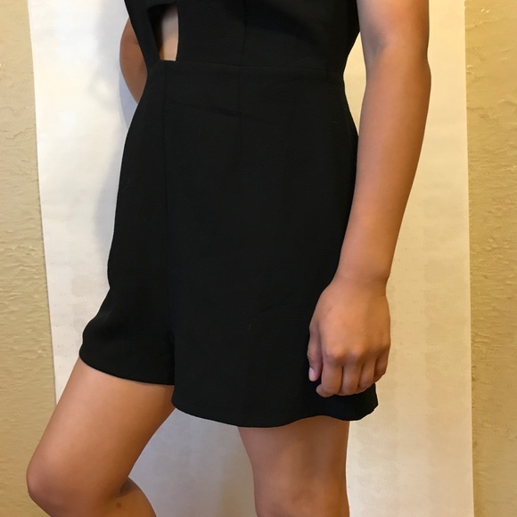 Romper - Picture 4 of 4