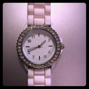 White Ladies Casual Watch