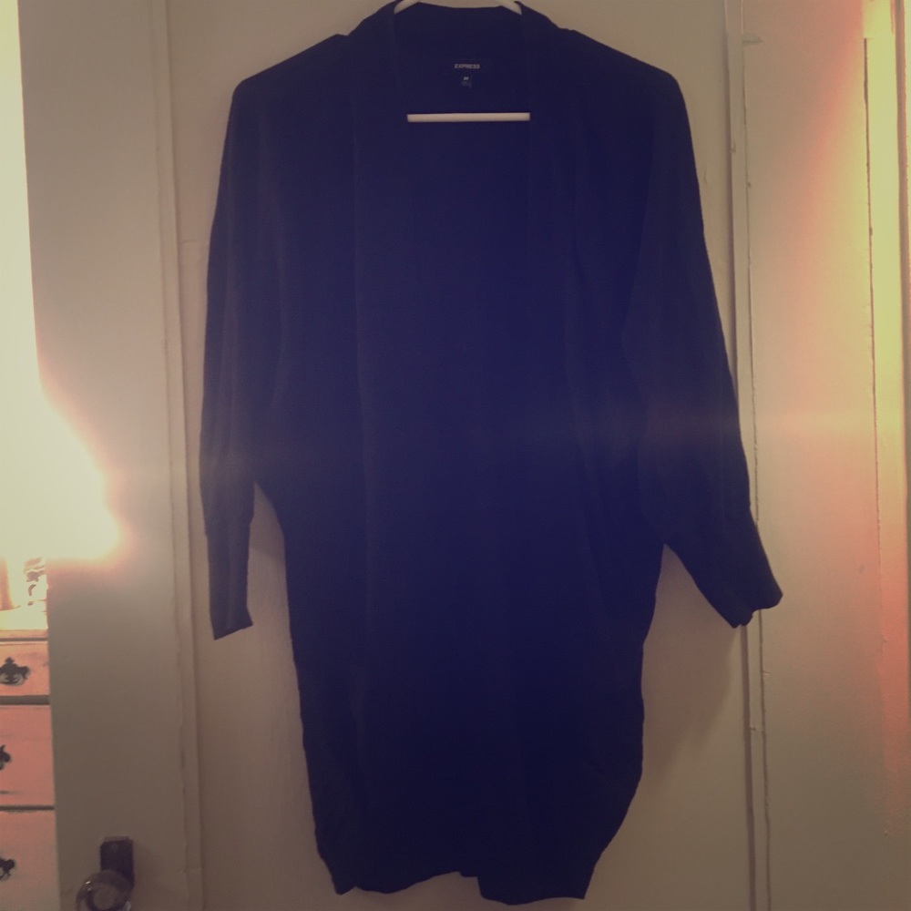 Express Long Cardigan. Medium.