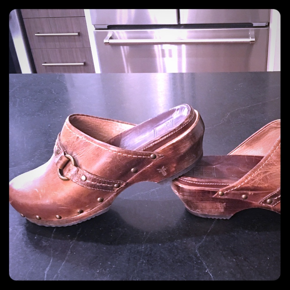 Frye Clogs
