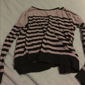 Semi-fitted casual shirt