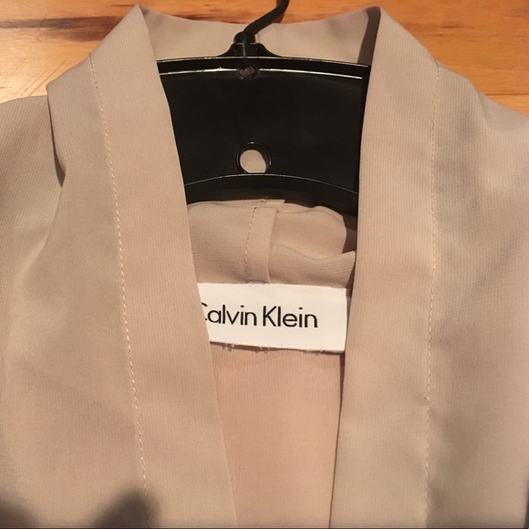 Calvin Klein Sleeveless Blouse - Picture 4 of 6