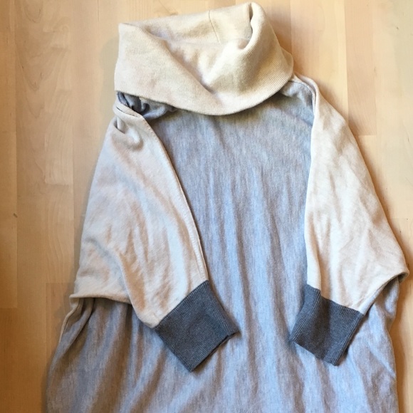 White House Black Market - Turtleneck Sweater - M - Picture 5 of 8