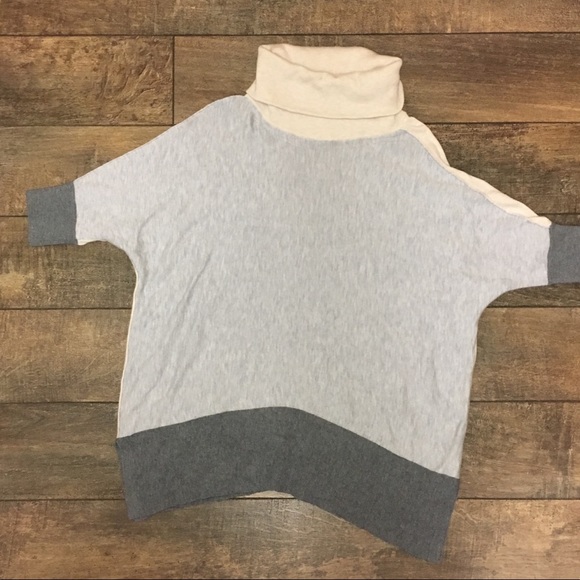 White House Black Market - Turtleneck Sweater - M - Picture 3 of 8