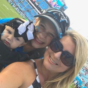 Meet your Posher, Danielle