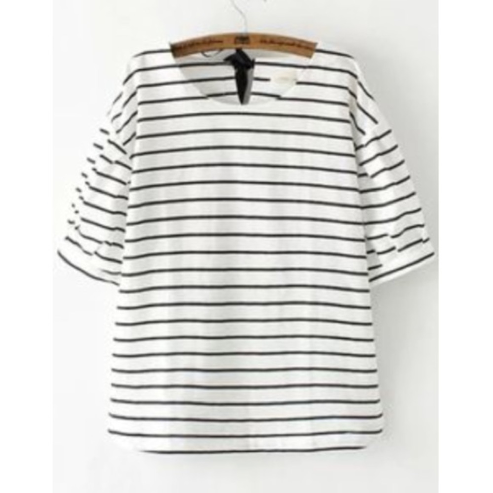 ❗️Final price drop❗️ Short Sleeve Striped Blouse