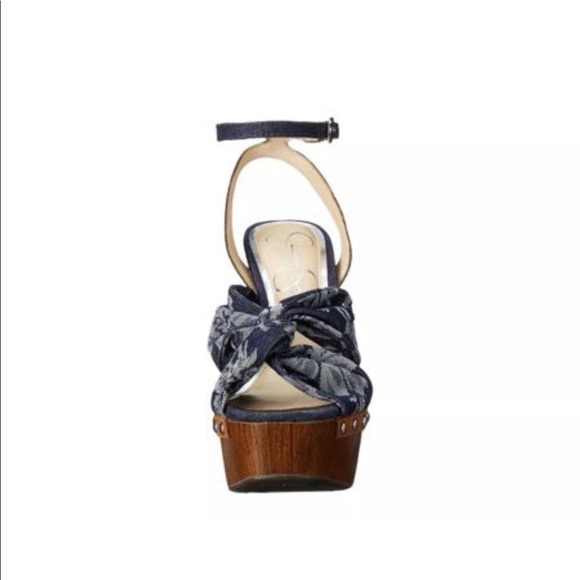 Jessica Simpson high heels - Picture 4 of 8