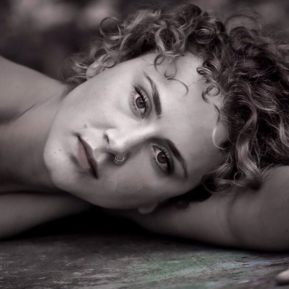 Meet your Posher, Iolani