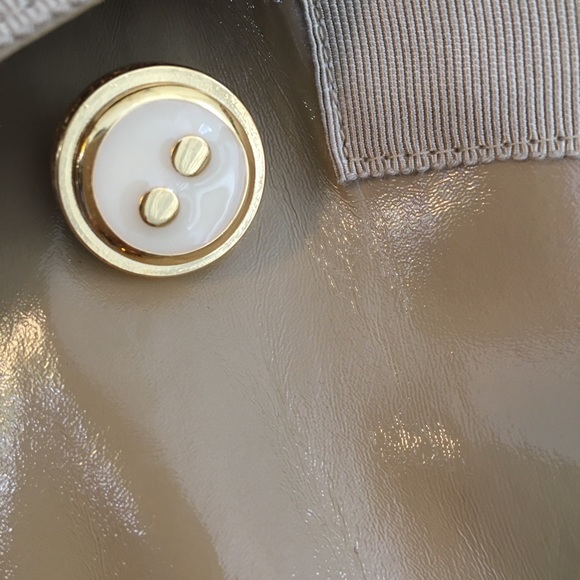 Marc Jacobs Rain Coat - Picture 5 of 8