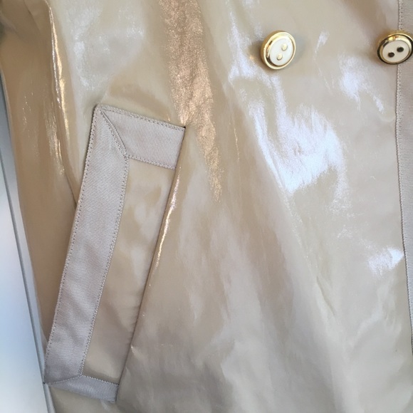 Marc Jacobs Rain Coat - Picture 7 of 8