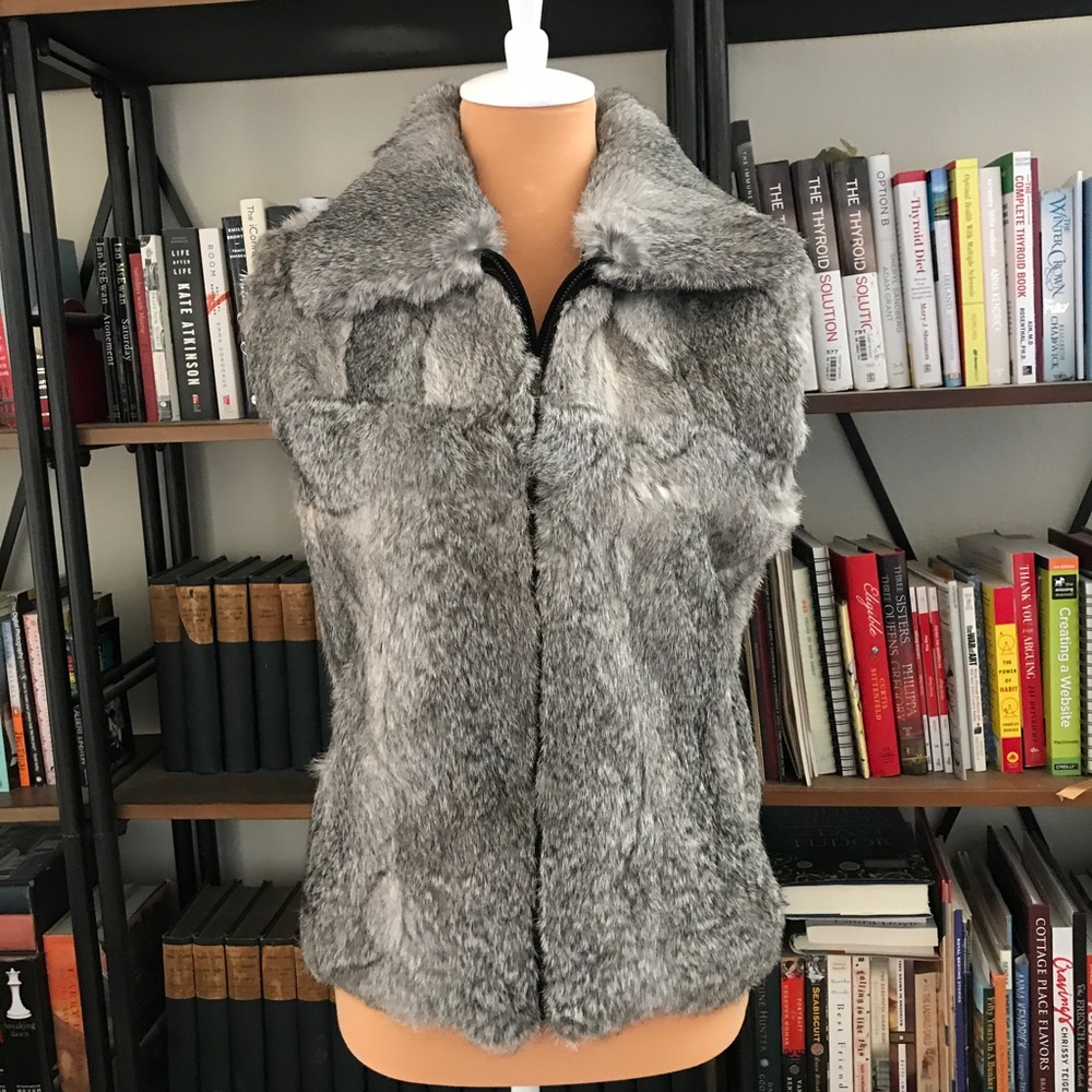 Surell Genuine Rabbit Fur Vest NWOT