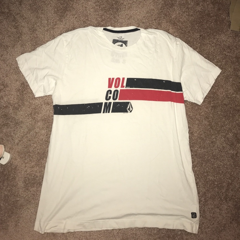 Volcom graphic tee