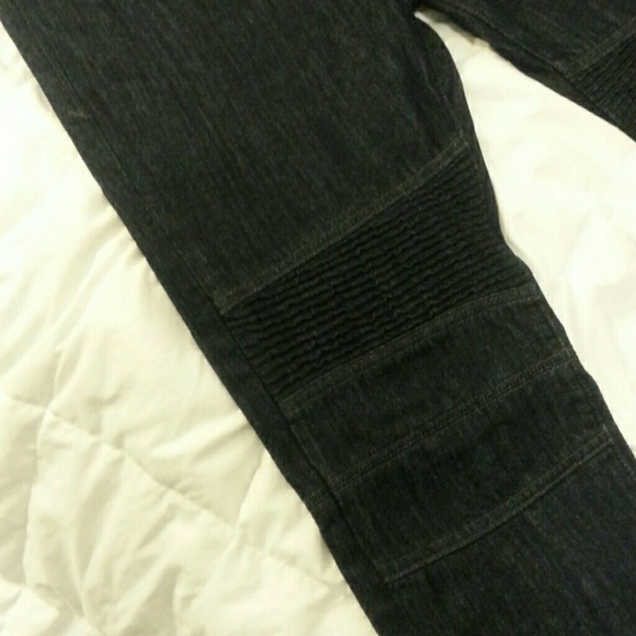 Express Skinny Jeans - Picture 3 of 4