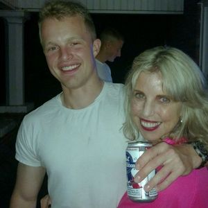 Meet your Posher, Kim