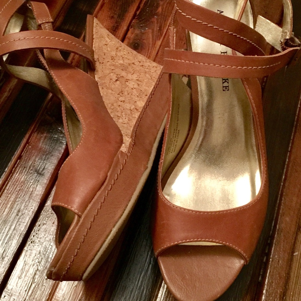 Awesome 3" wedge heel sandals