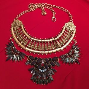 Exotic necklace
